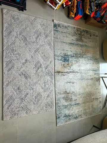 2 Carpets