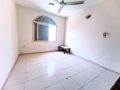 Spacious Studio with NO deposit for family