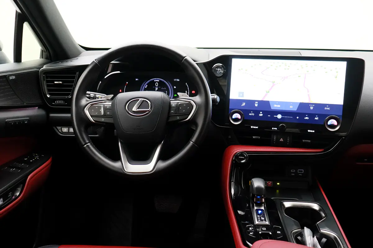 Lexus NX-Series 2024