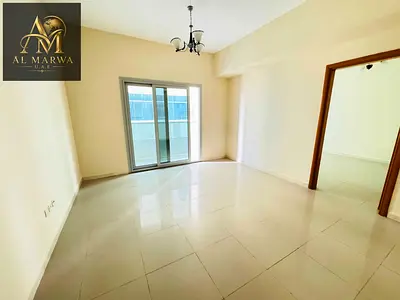 Spacious Huge 1BHK ~ Very Good Layout For Family ~ Ready To Move ~ Have Balcony and Bright