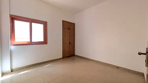 Spacious 2bhk Apt 2bath Family Bld 6 cheques payment 42k rent school zone muwelaih sharjah