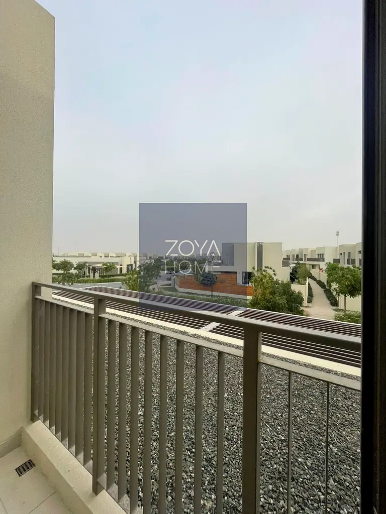 3BR TH + Maids | Flexible cheques | Landscaped Garden | Close to Amenities