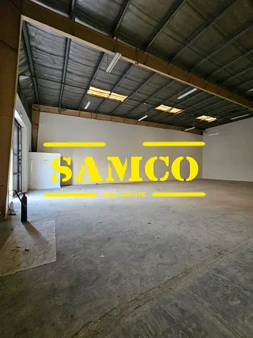 ALL ACTIVITIES POSSIBLE// 3900 SQFT WAREHOUSE AVAILABLE FOR RENT IN DIP