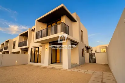 Best Priced | Spacious Corner Unit | Park Facing