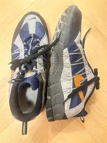 Nike Air Humara Men’s Size 11.5 (45.5)
