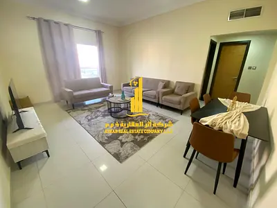 شقة غرفة وصالة مفروشة بالكامل ✅ للايجار الشهري في عجمان - المويهات 2 - بالقرب من دوار السلام | فرش أنيق و مرتب | شامل الفواتير و الانترنت