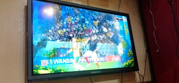 Urgent 75 inches TV touch screen interactive 4k