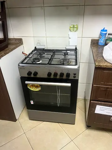Cooking range