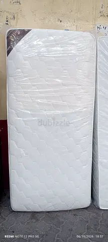 we are selling single size spring pillow top mattres brand new available