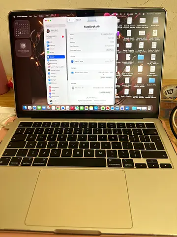Apple MacBook Air 13-inch (Starlight) - excellent Condition