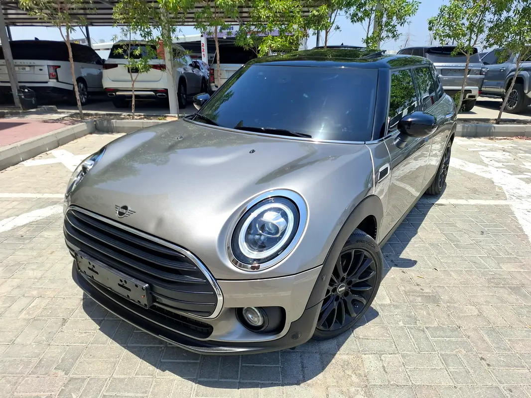 MINI Cooper Clubman 2020 — photo 1 of 17