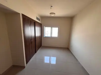Al Jurf 2 Ajman - Central Air Conditioning - Built-in Wardrobes - Separate Living Room - Master Bedroom