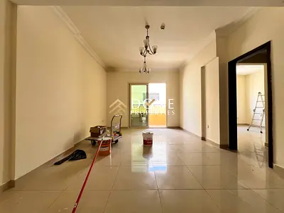 Elegant Unit 1bhk-For families-Close to Safari Mall-One parking-Balcony