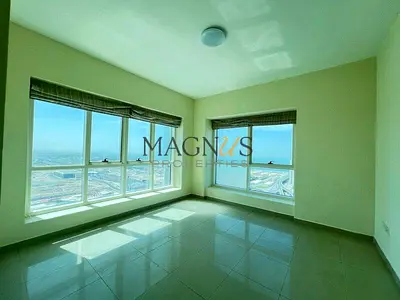 HIGH FLOOR | 3 BED | VACANT