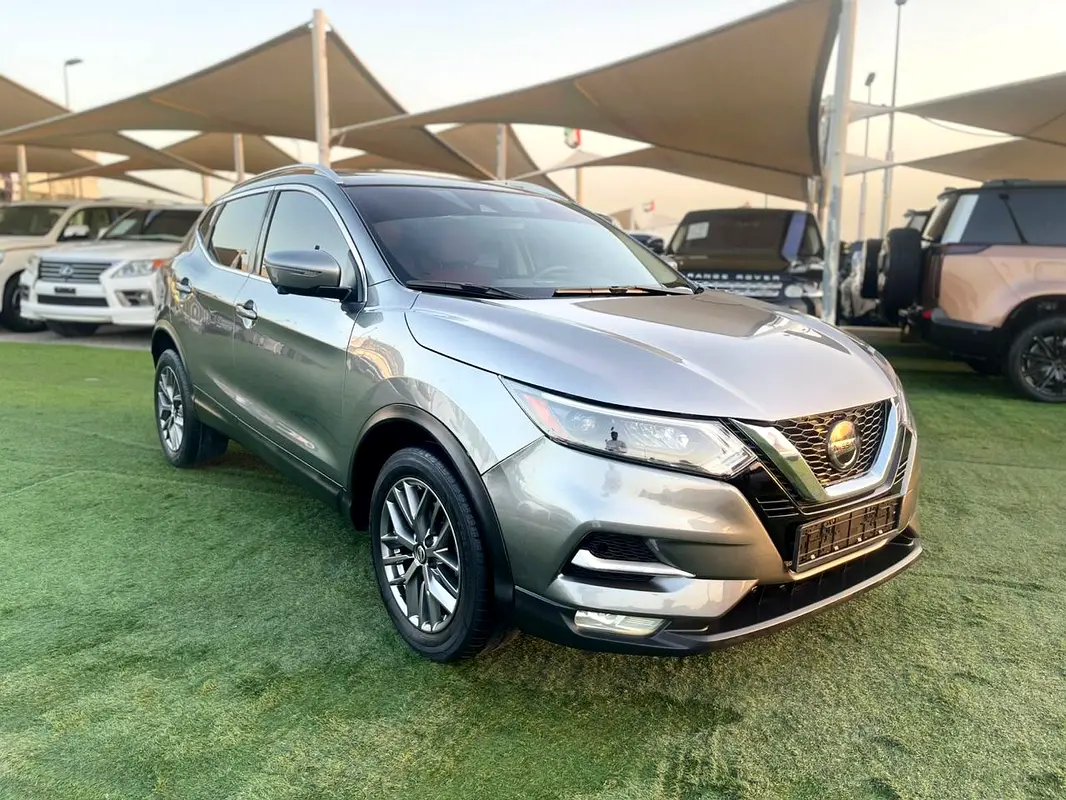 Nissan Rogue 2020 — photo 1 of 11