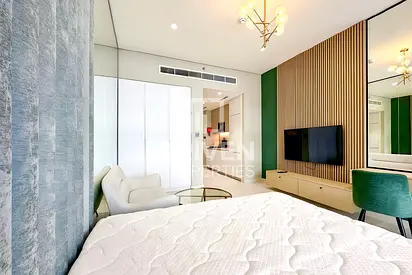 Furnished Studio | Community View | Vacant