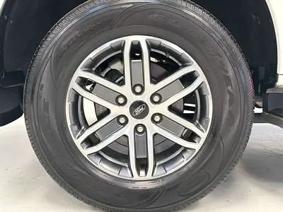 صورة 13 لـ 2024 FORD EVEREST