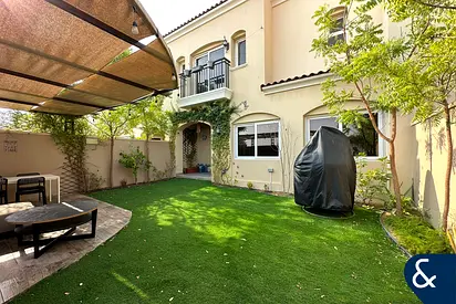 3 Bedroom Townhouse | Single Row | Furnished