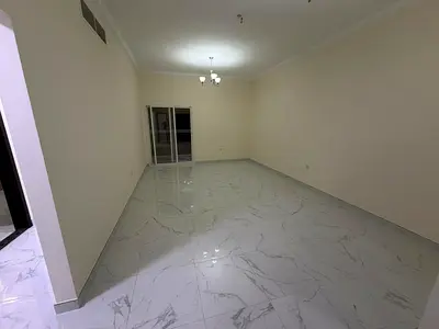 غرفه وصالة 2حمام مع 2 بلكونه  تكييف مركزي  صيانه فري الجرف3 عجمان