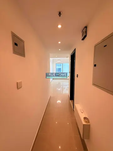 Spacious 1 Bedroom Apartment for Rent in Riviera Tower | Parking Included | 674 Sq.Ft