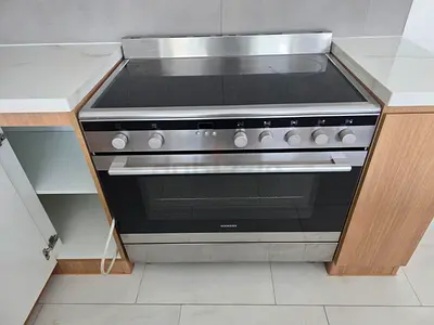 Siemens Electric Cooker Stove 90cm 5 Zones Excellent Condition