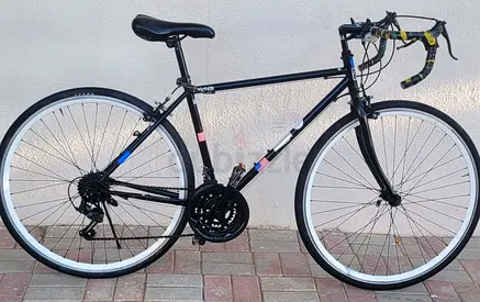 Used road/commuter hybrid bike - 21-speed, 700c wheels