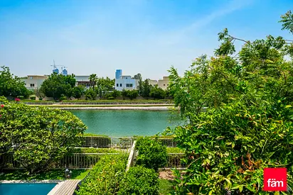 BacktoBack I Close to the Park | WellMaintained