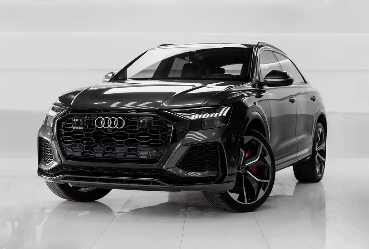 Audi RS Q8 2021 — photo 1 of 6
