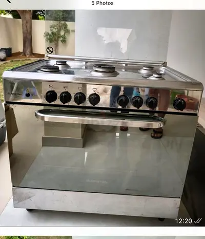 Ariston Gas Cooking Range