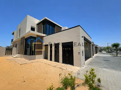 Single Row 4BR End-Unit Townhouse | Brand New