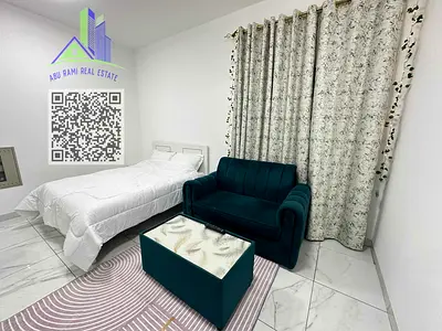 Studio - monthly rent - all inclusive - furnished - clean furniture