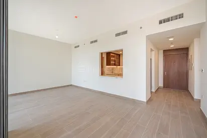 Fitted Kitchen | 2 Parking | Vacant August 1st
