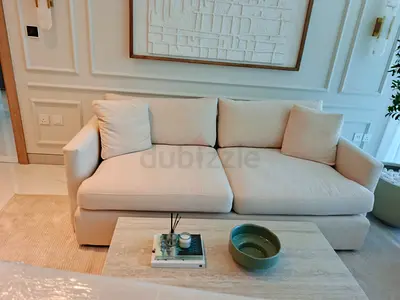 Top quality cratebarrel sofa