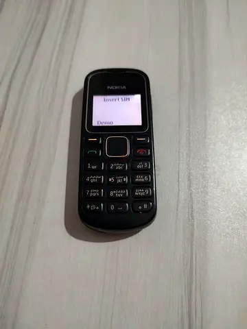 Nokia 1208
