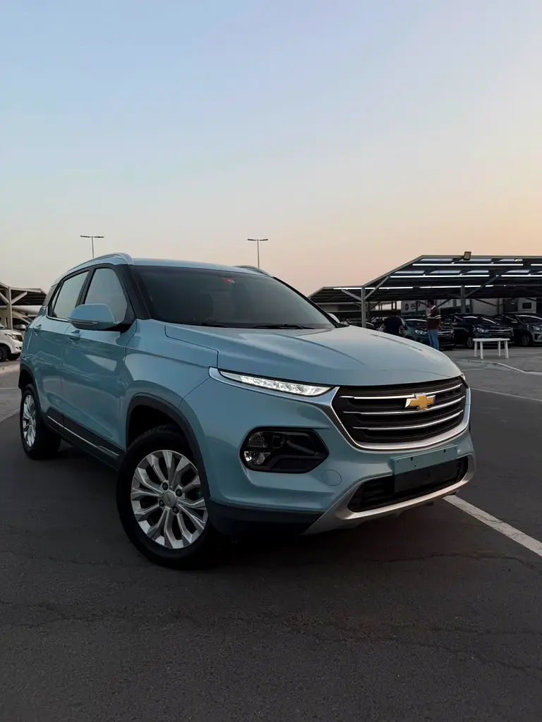 Chevrolet Groove 2023 — photo 1 of 11