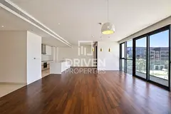 Large Layout | Bright Interiors | High ROI