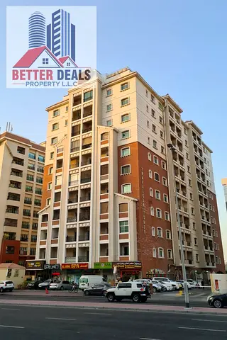 City View 1BR | Trafalgar Tower | Balcony Apartment