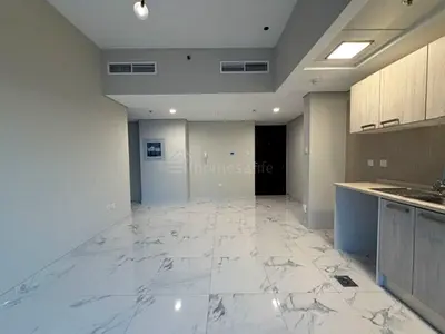 OPEN VIEW | Modern | Well Maintained