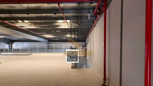 مستودع للإيجار السنوي – الجرف | عجمان 🏭 فرصة مميزة للإيجار في منطقة الجرف الصناعية 📍 الموقع: الجرف – عجمان  ✨ موقع استراتيجي مناسب للأنشطة الصناعية