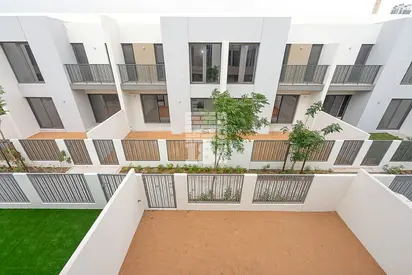 Best deal | Ready to move | Close to Amenities