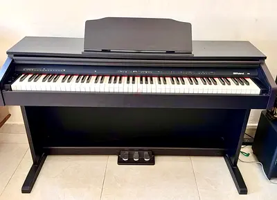Digital Piano Roland