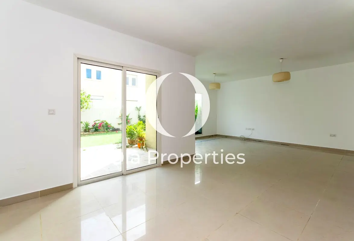 Spacious Layout | Elegant 4BR | Prime Location