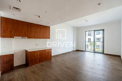 Waterfront Living | Mid Floor | Modern Layout