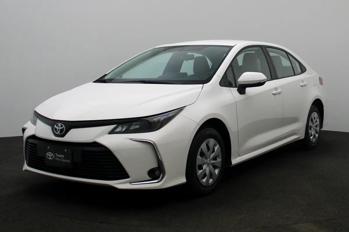 Toyota Corolla 2025 — photo 1 of 20