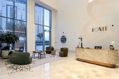 Spacious l Prime Location l Family Living