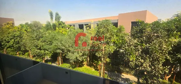 3 Bedrooms Townhouse | Prime Location | Green community | Resale |