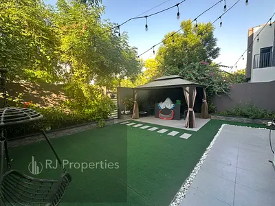 Like Brand New Town House With Private Garden &Maid Room