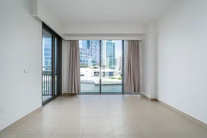 Vacant | Unfurnished | Full Marina View