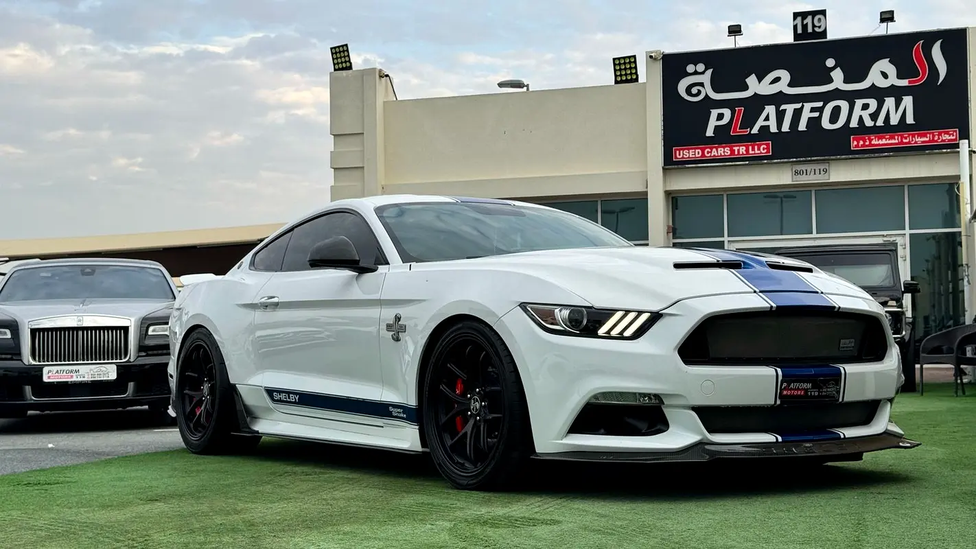 Ford Mustang 2017 — photo 1 of 19