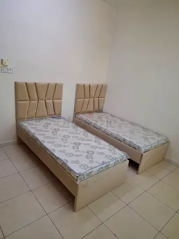 Pair of Single Beds with Headboards and Mattresses - Good quality